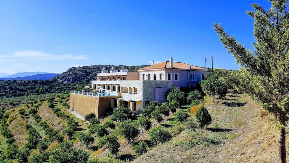 Perivoli Country Hotel & Retreat