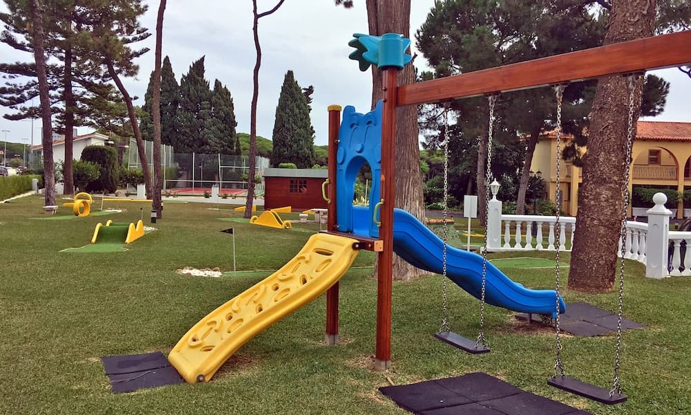 Çocuklar için oyun alanı - dış mekân