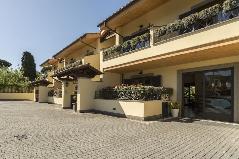 Borgo Castel Savelli