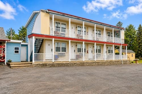 OYO Hotel Starlite Seneca Falls