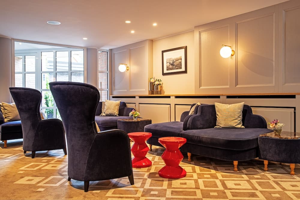 Lobi dinlenme salonu