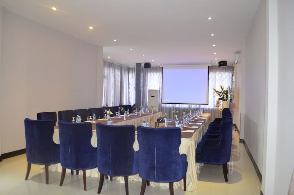 Toplantı salonu/imkânları