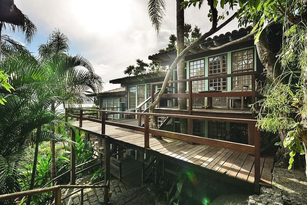 Porto Pousada Saco da Capela