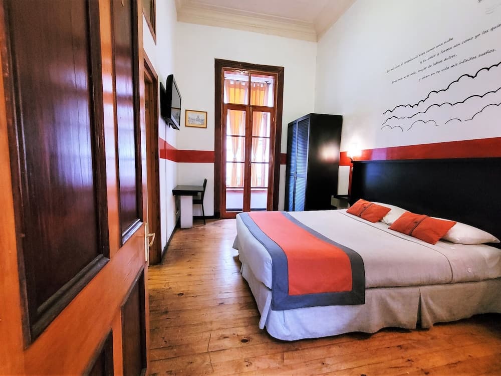 Maki Hostels & Suites Valparaiso
