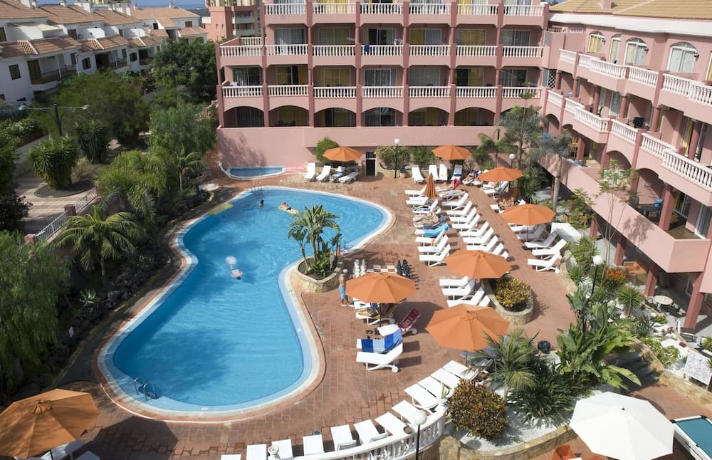 Apartamentos Marola Park