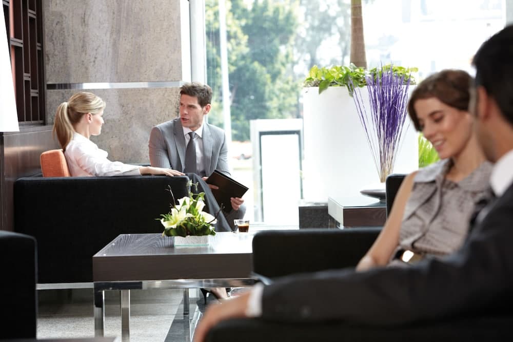 Lobi dinlenme salonu