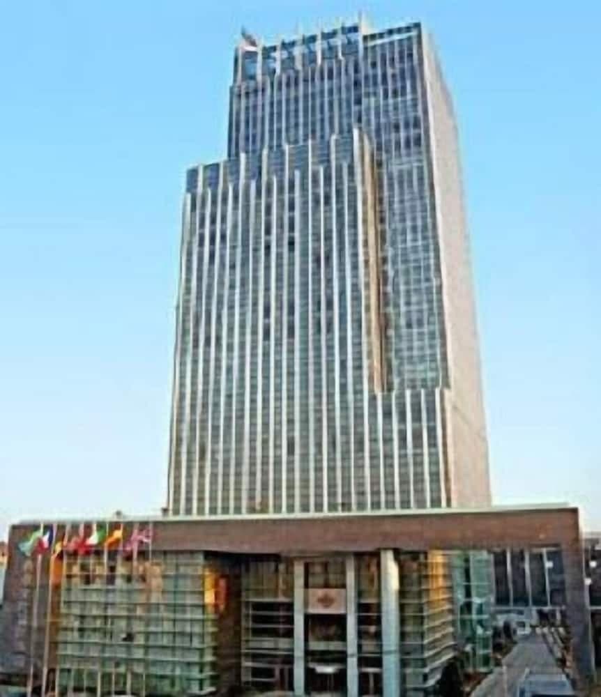 Nanjing New Century Hotel