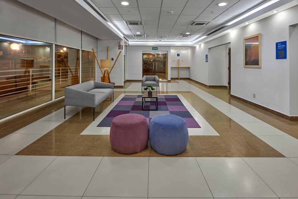 Lobi dinlenme salonu