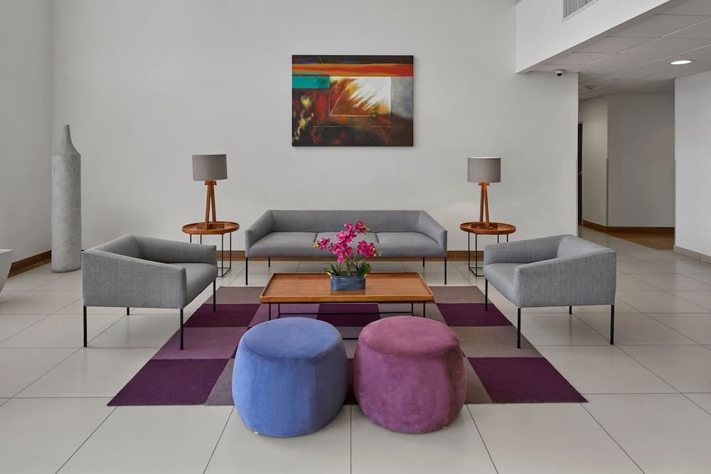 Lobi dinlenme salonu