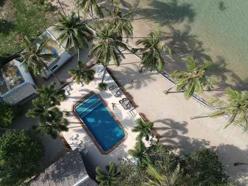 Lime & Soda Beachfront Resort