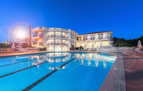 Karras Hotel