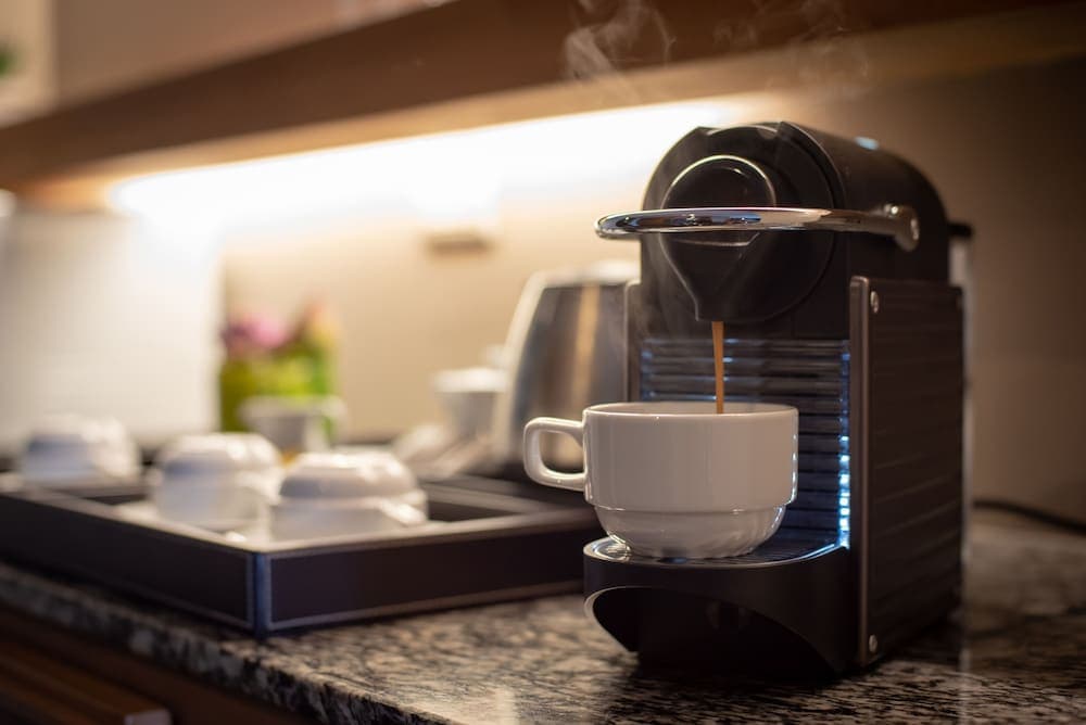 Kahve ve/veya kahve makinesi