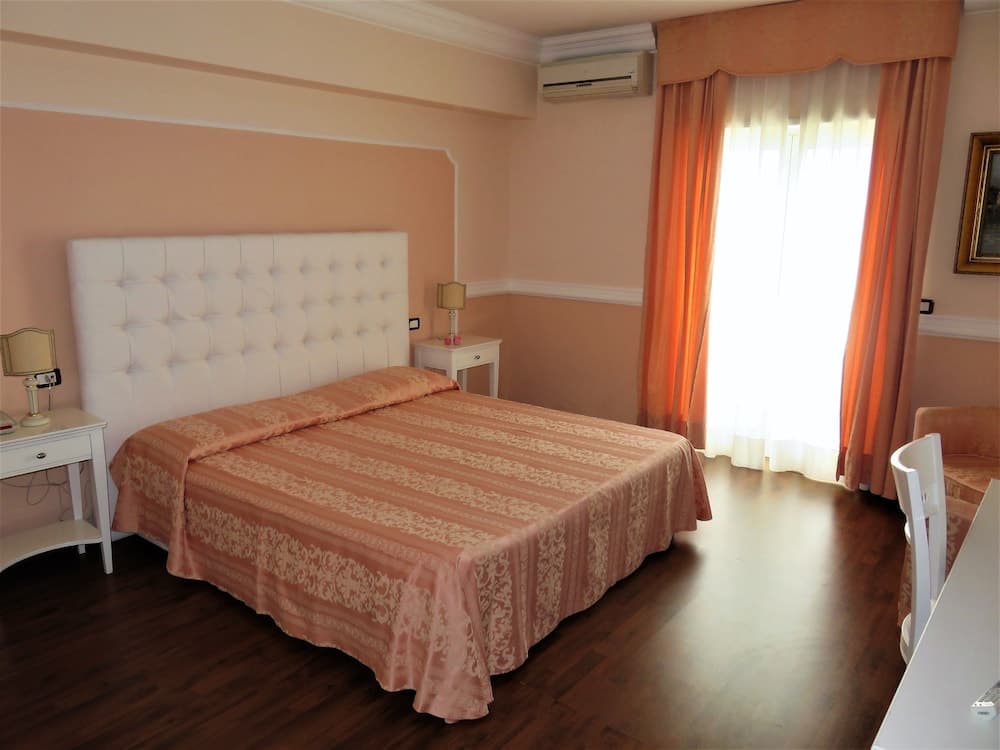Bouganville Palace Hotel