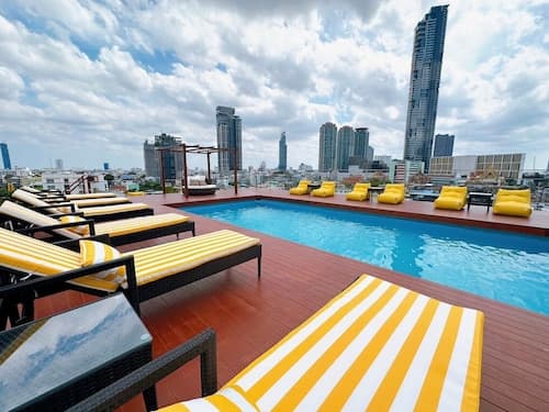 Miloft Sathorn hotel