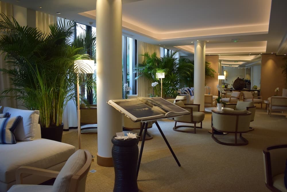 Five Seas by Inwood Hotels