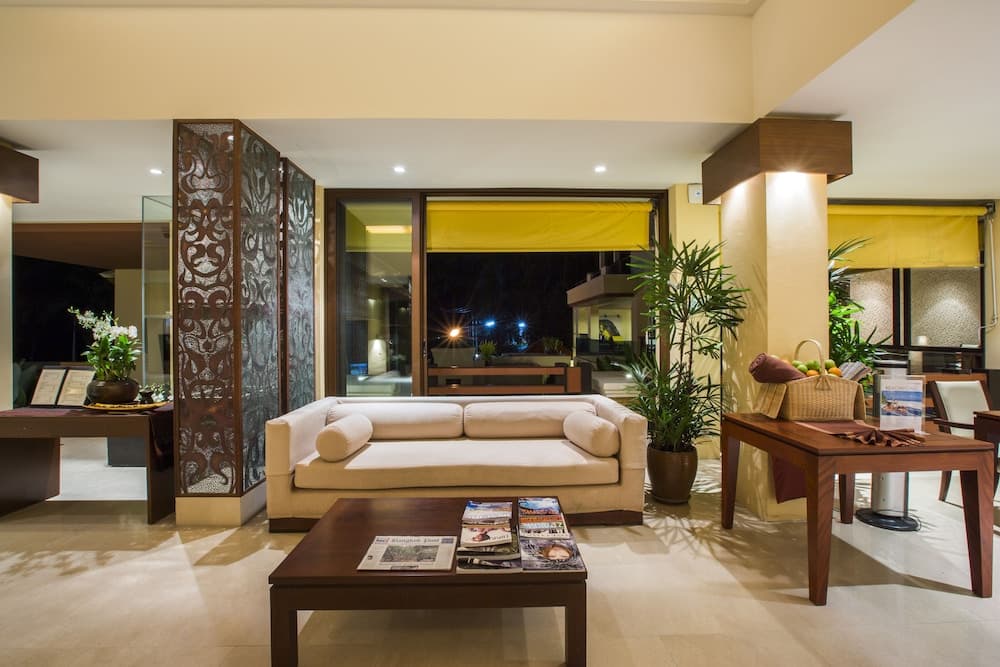 Lobi dinlenme salonu