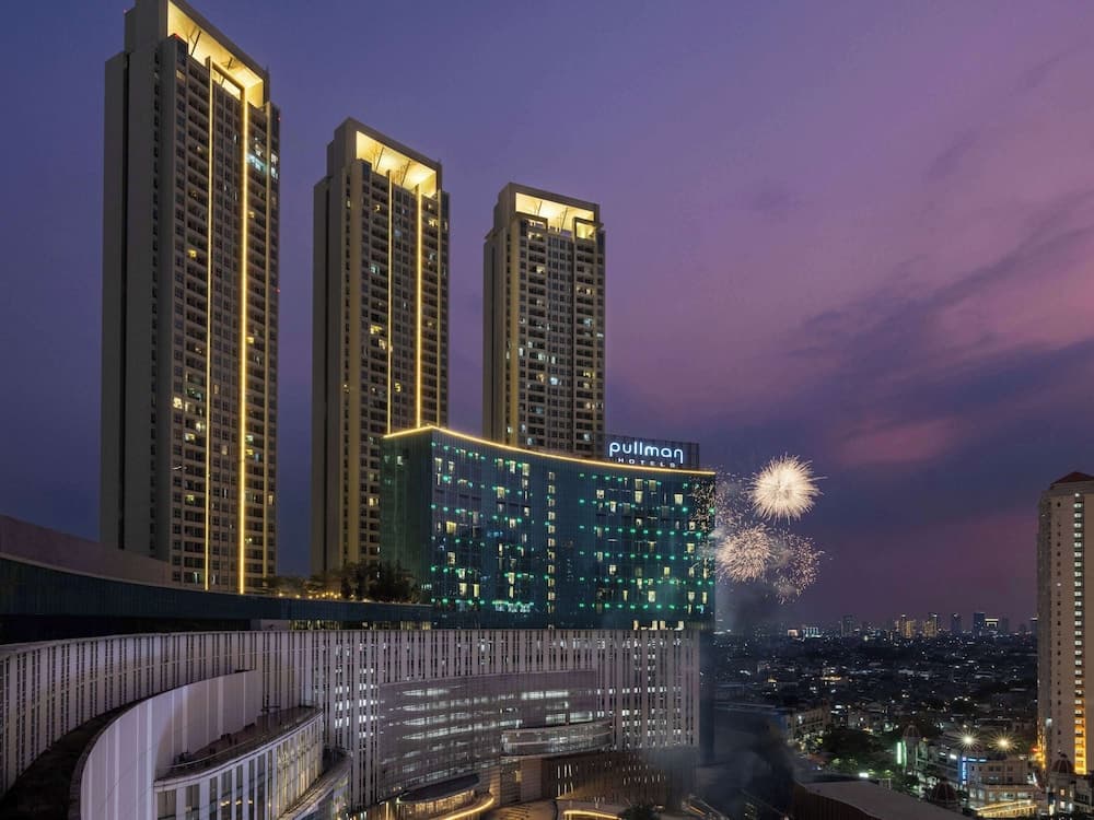 Pullman Jakarta Central Park