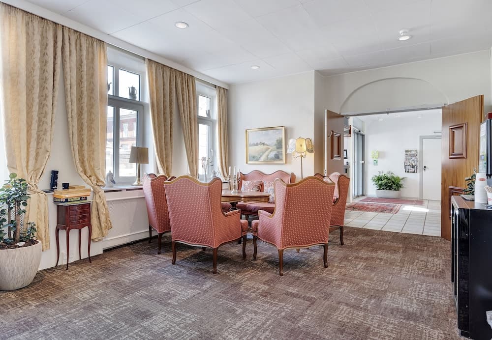 Lobi dinlenme salonu