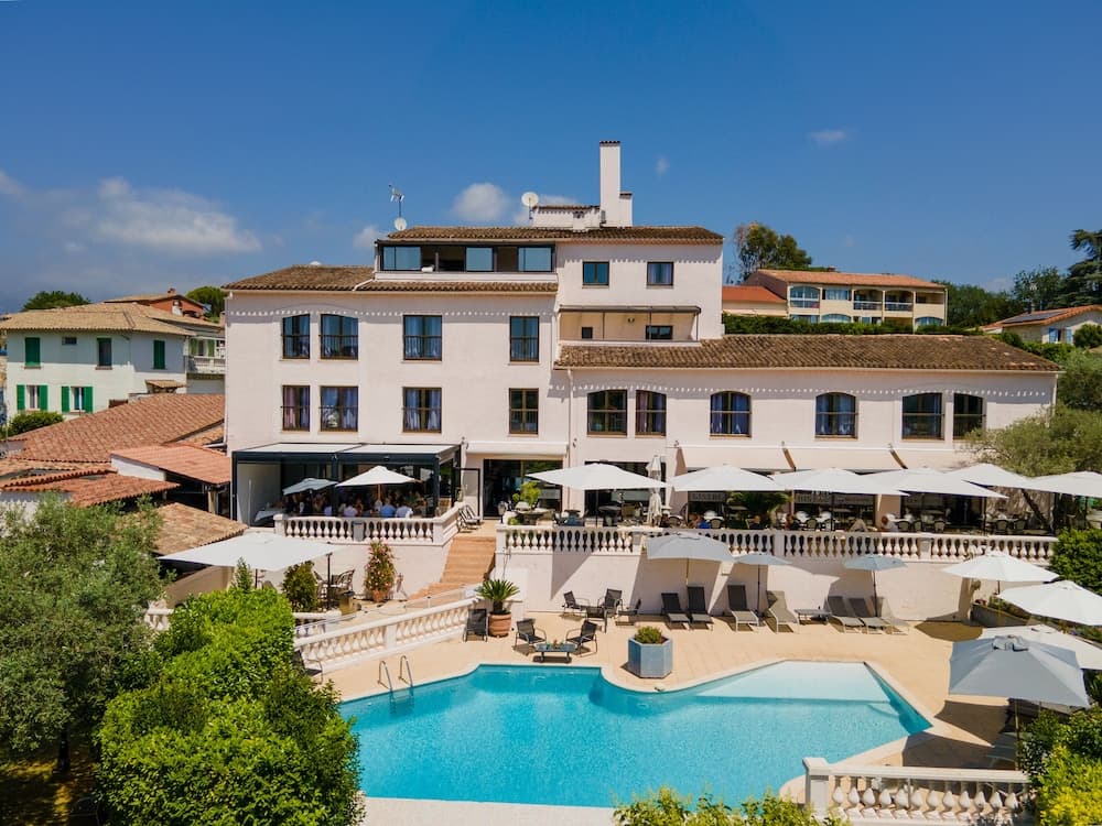 Hotel Perla Riviera