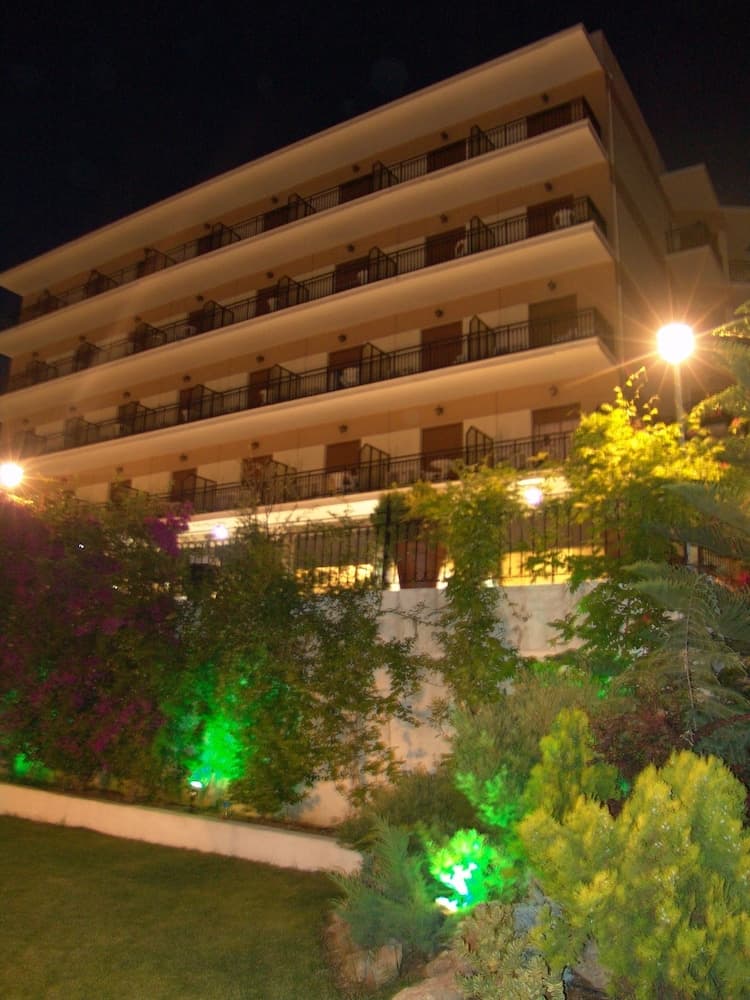 Hotel Merope