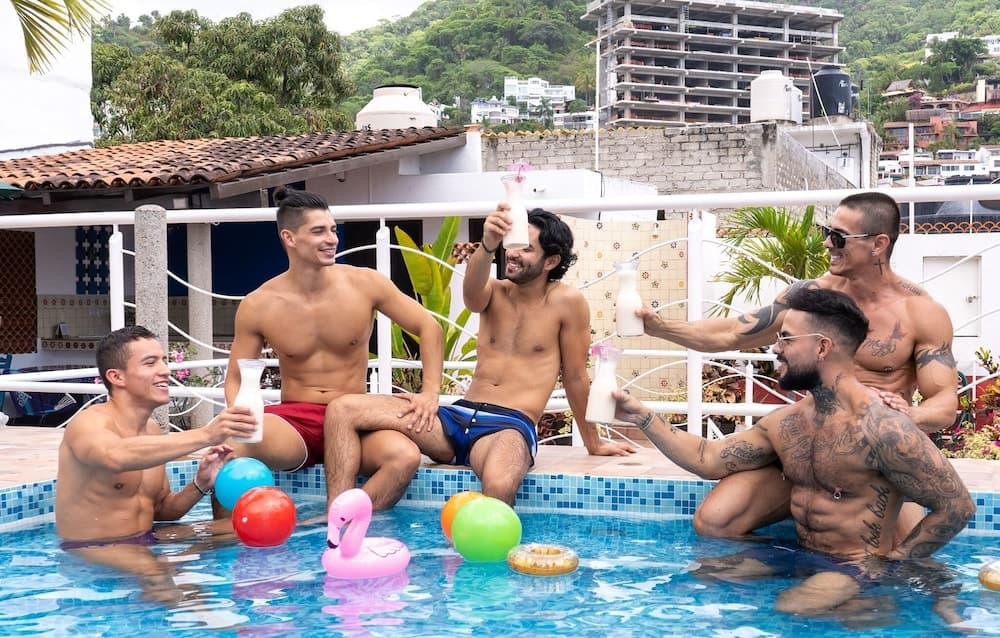 La Iguana Vallarta LGBT - Adults Only - Romantic Zone - Party Clubbing Street