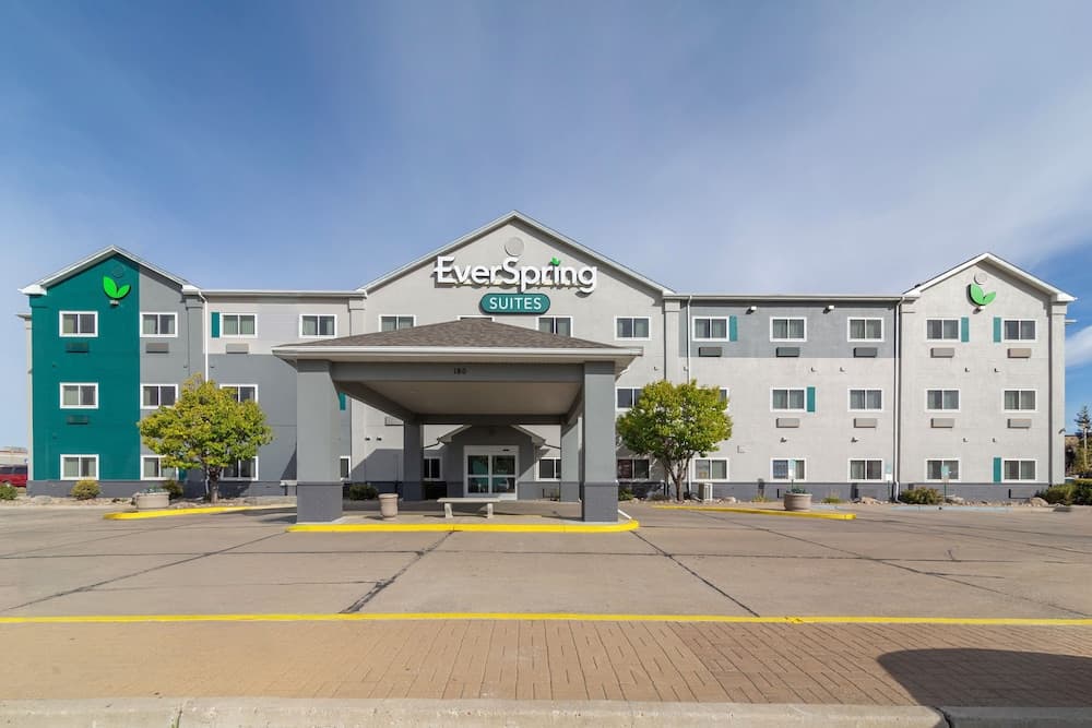 EverSpring Suites