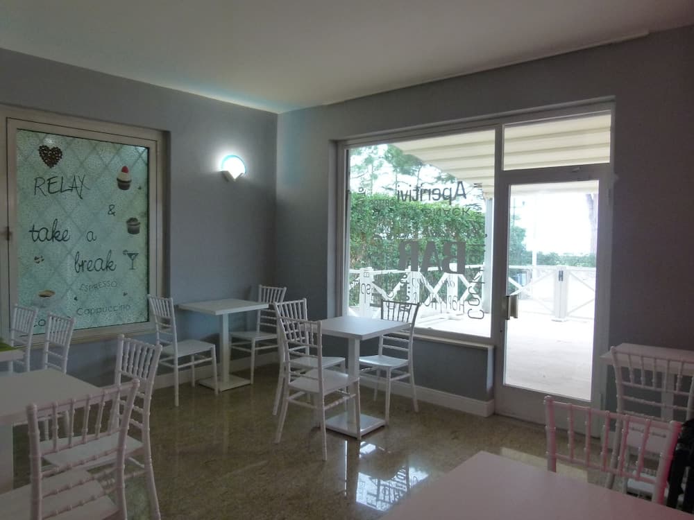 Lobi dinlenme salonu