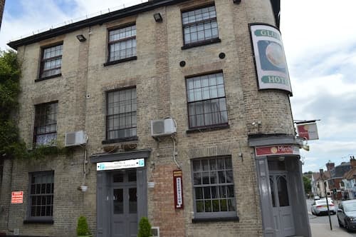 The Globe Hotel
