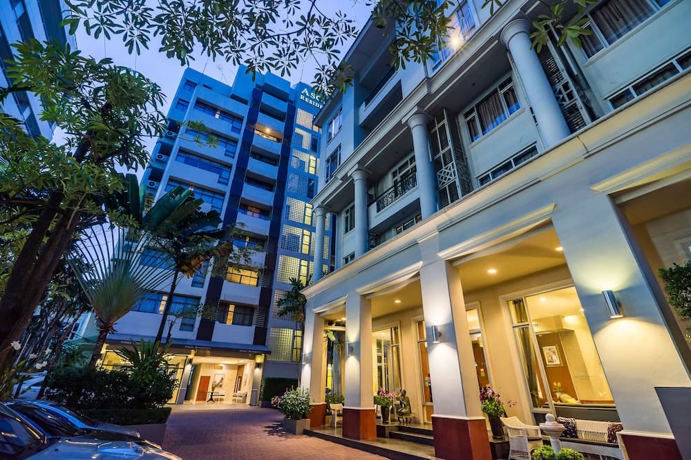Asoke Residence Sukhumvit by UHG