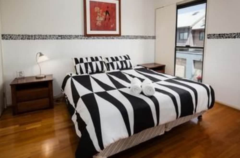 Harbourside Terraces