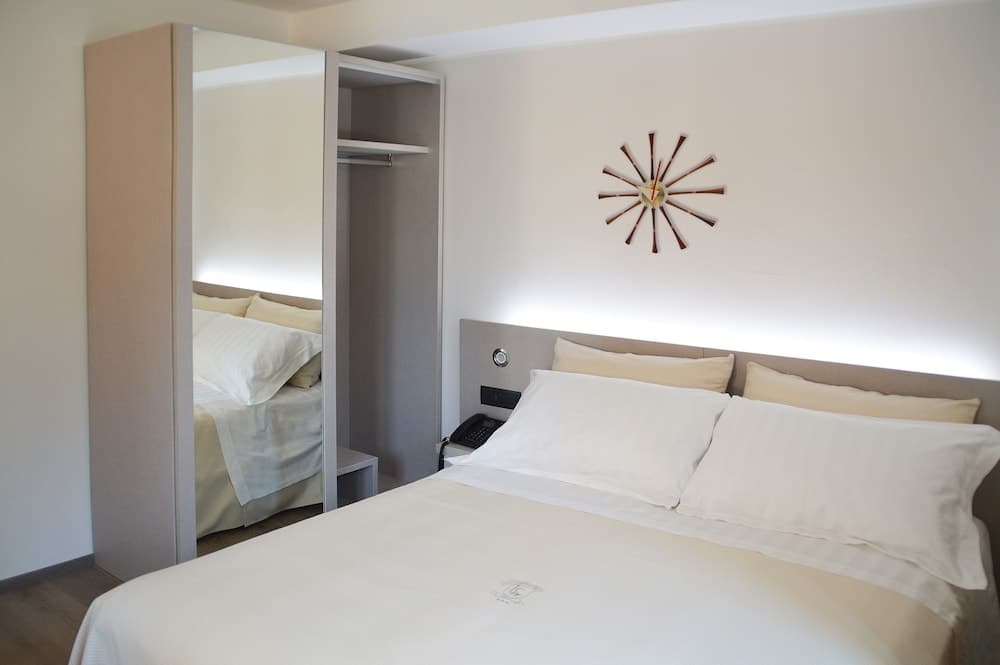 Il Loggiato dei Serviti