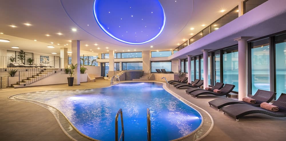 Grand Hotel Adriatic II