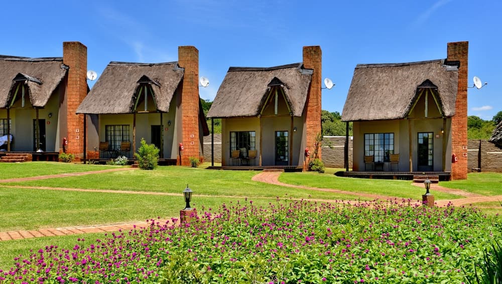 African Hills Safari Lodge & Spa