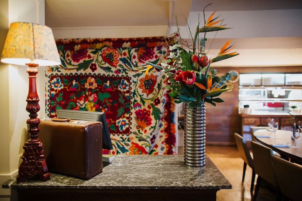 Giriş/çıkış büfesi