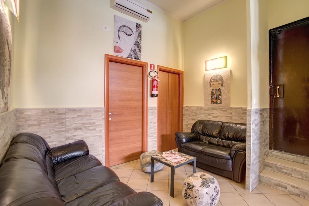 Lobi dinlenme salonu