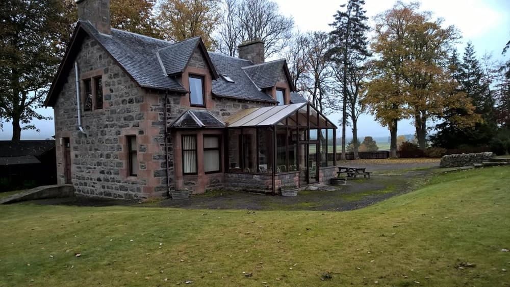 Balloan House