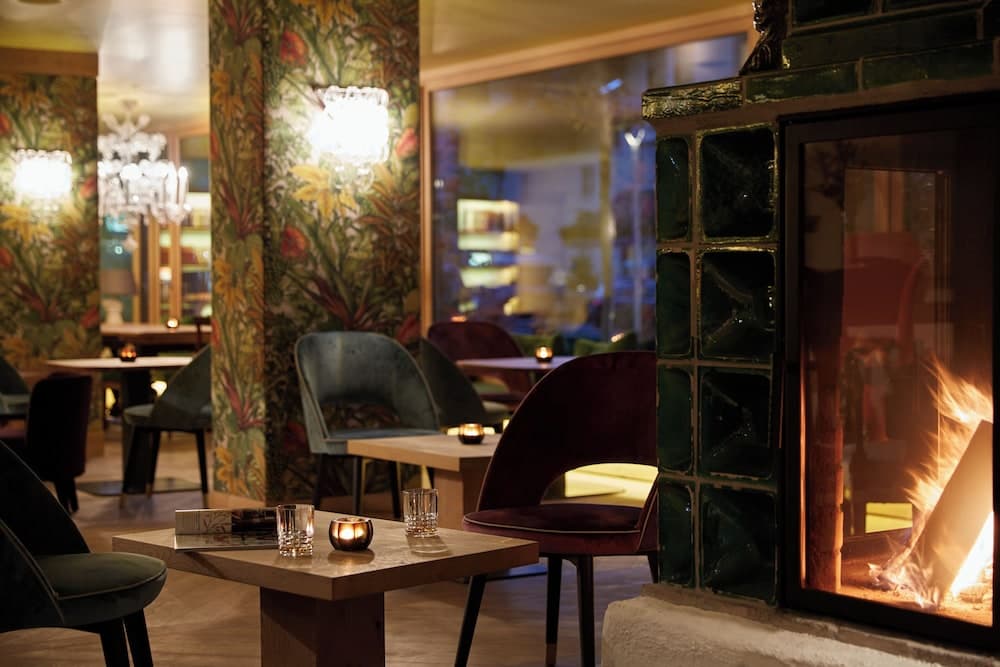 Lobi dinlenme salonu