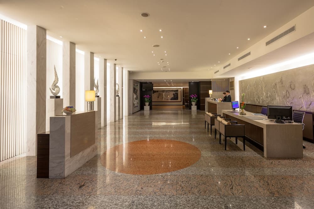 Sol Hotel