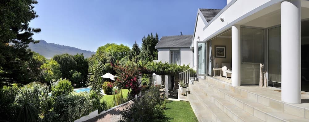 Alba House Bed & Breakfast