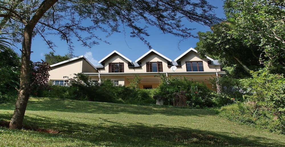 Porcupine Ridge Guest House