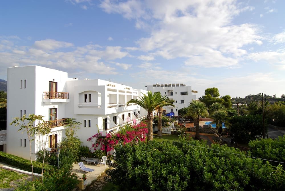 Lato Hotel