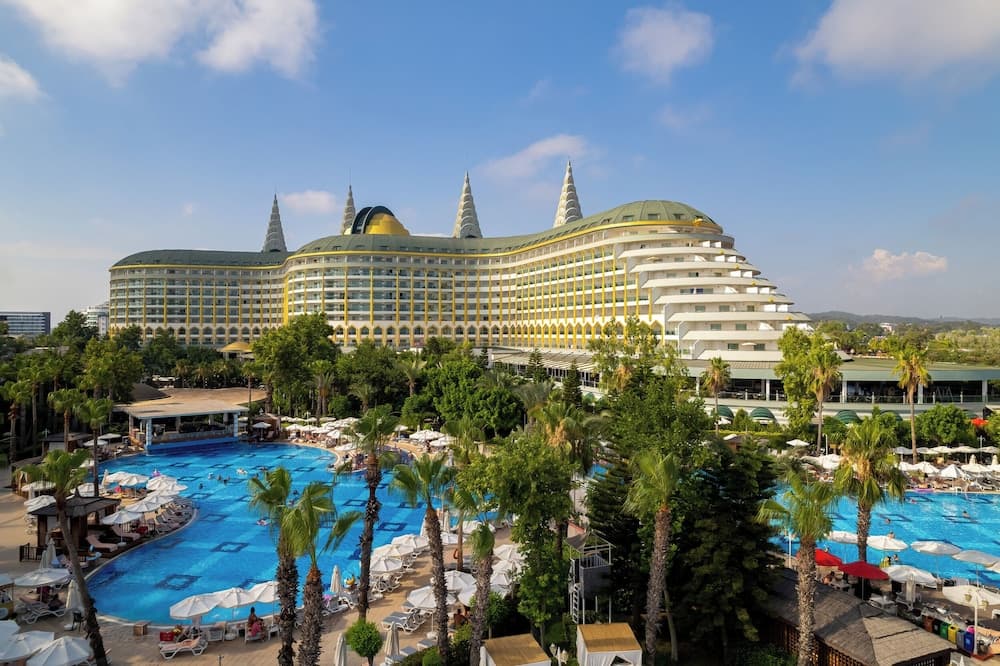 Delphin Imperial