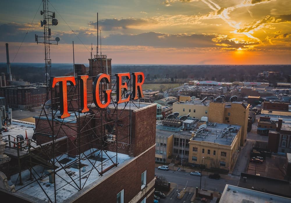 voco, The Tiger Hotel, Columbia, MO by IHG