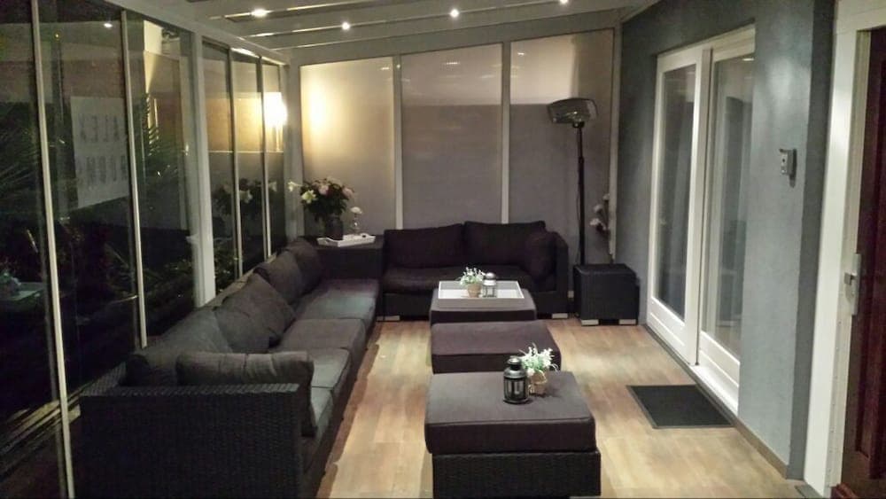 Lobi dinlenme salonu