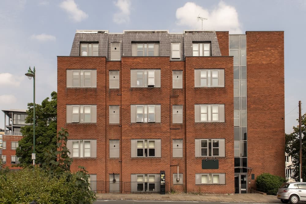 Konaklama yerinin ön cephesi