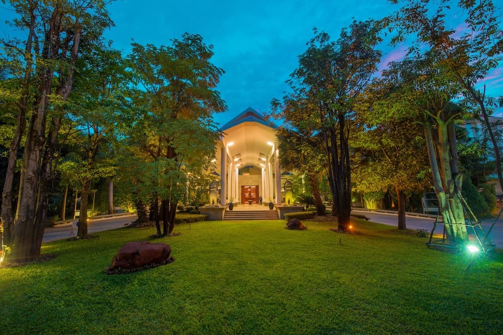 THE PRIVILEGE FLOOR by Borei Angkor