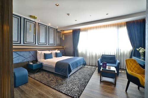Amethyst Hotel