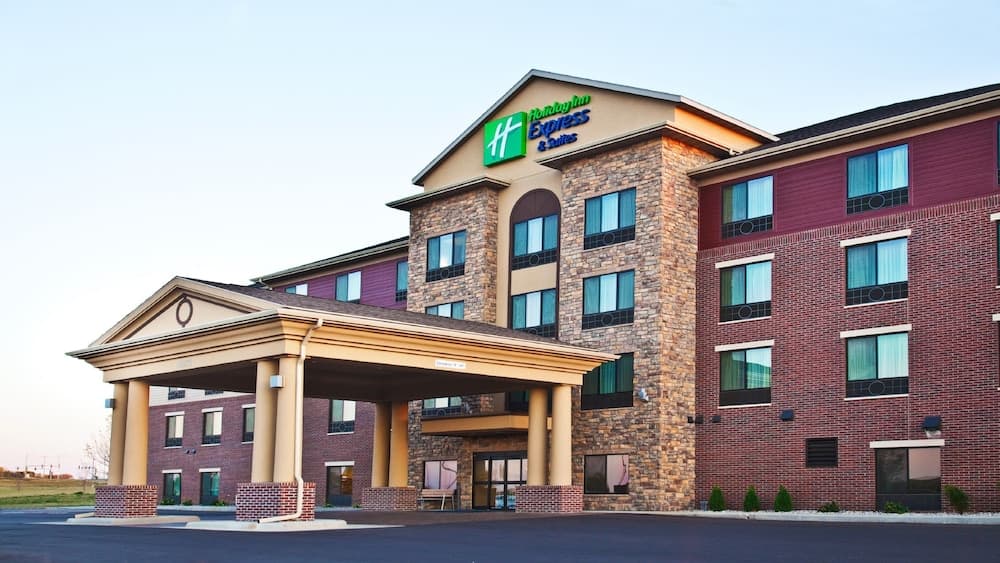 Holiday Inn Express and Suites Sioux Falls SW by IHG