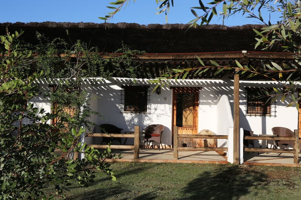 Ardea Purpurea Lodge