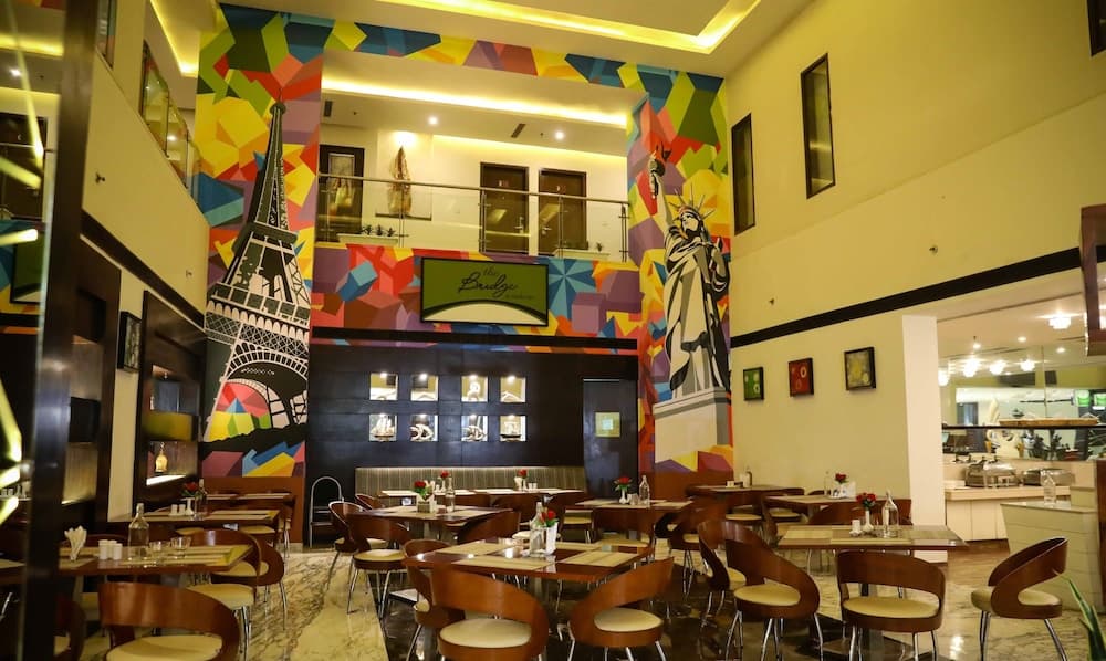 DS Clarks Inn Gurgaon